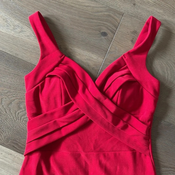 Emerald Sundae Red Banded Bodycon Dress Size Medium - Picture 3 of 9